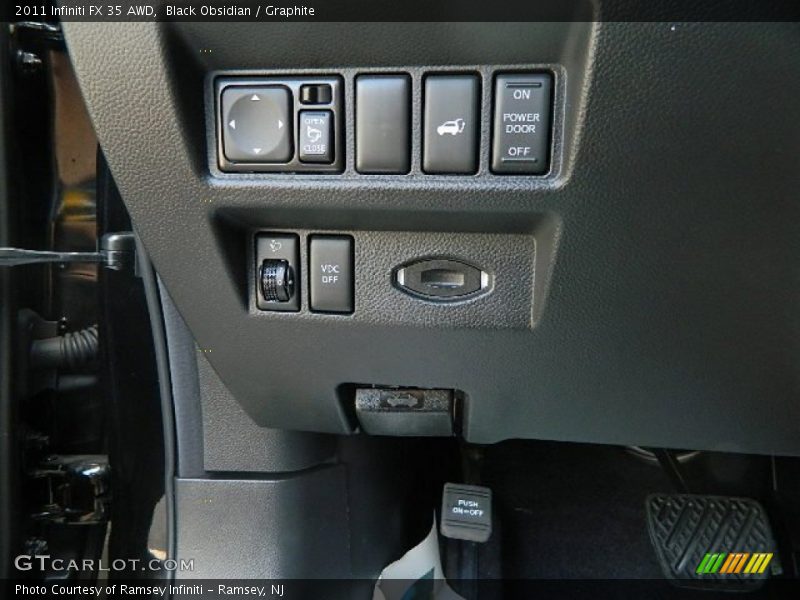 Black Obsidian / Graphite 2011 Infiniti FX 35 AWD