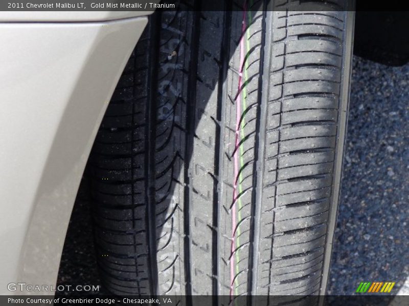 Gold Mist Metallic / Titanium 2011 Chevrolet Malibu LT