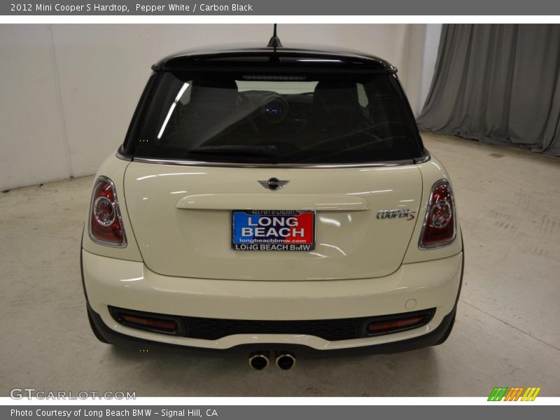 Pepper White / Carbon Black 2012 Mini Cooper S Hardtop