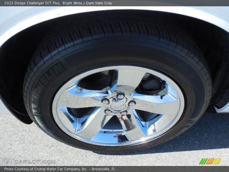 Bright White / Dark Slate Gray 2013 Dodge Challenger SXT Plus