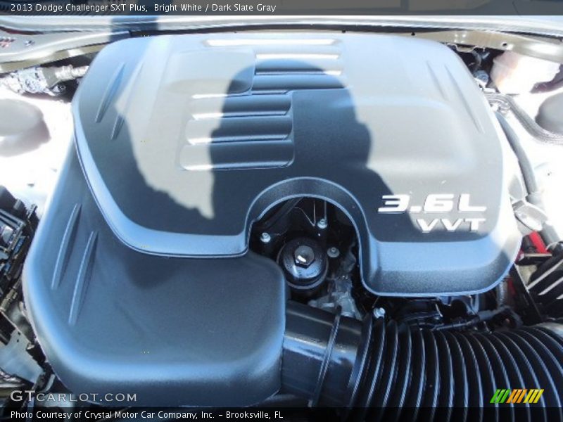 Bright White / Dark Slate Gray 2013 Dodge Challenger SXT Plus