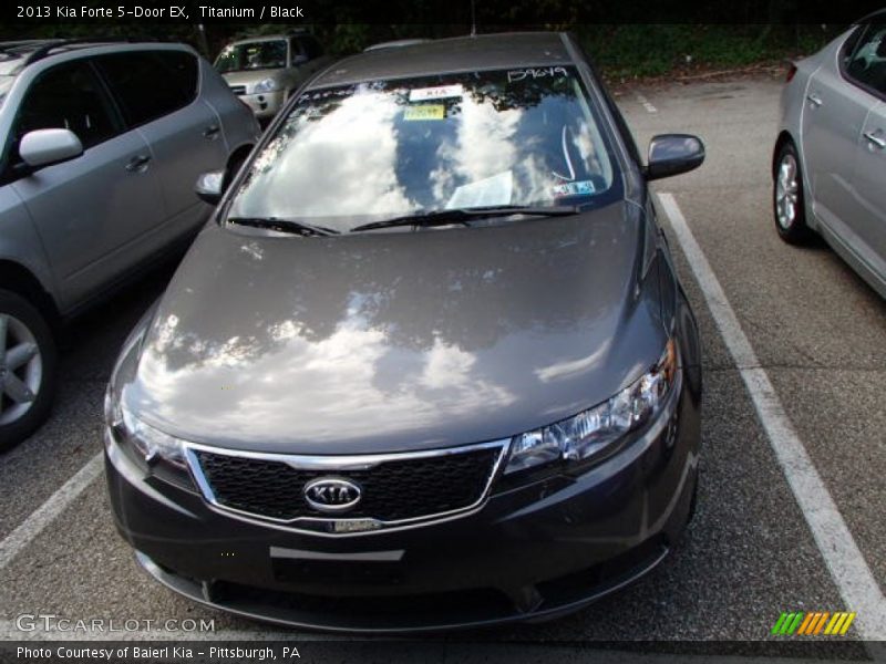 Titanium / Black 2013 Kia Forte 5-Door EX