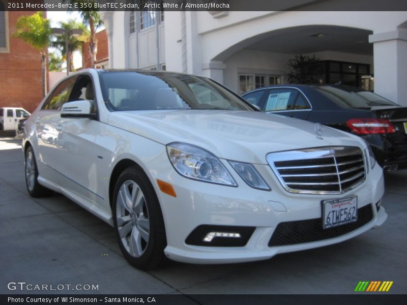 Arctic White / Almond/Mocha 2011 Mercedes-Benz E 350 BlueTEC Sedan