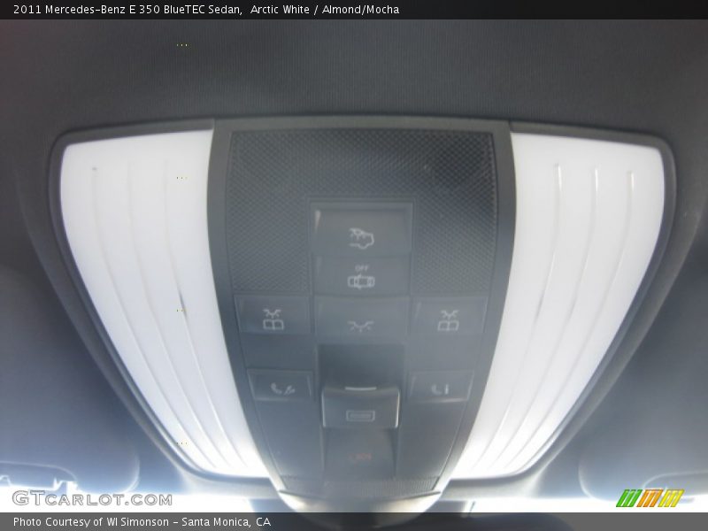 Arctic White / Almond/Mocha 2011 Mercedes-Benz E 350 BlueTEC Sedan