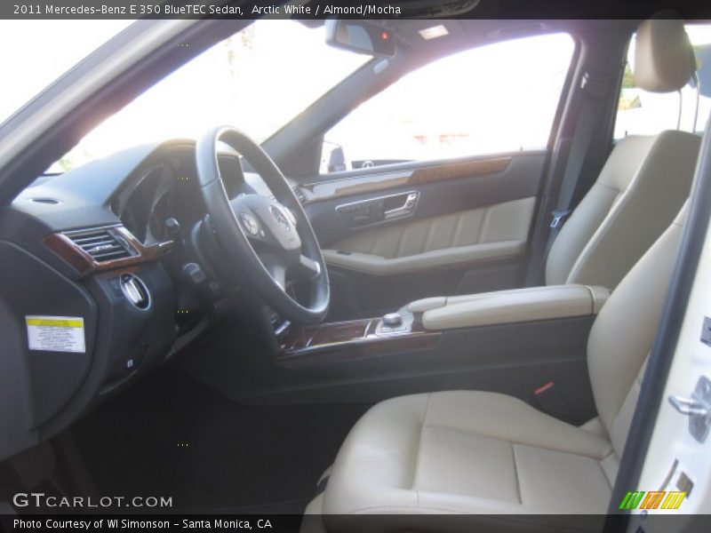 Arctic White / Almond/Mocha 2011 Mercedes-Benz E 350 BlueTEC Sedan
