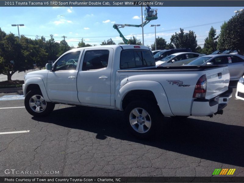 Super White / Graphite Gray 2011 Toyota Tacoma V6 TRD Sport PreRunner Double Cab