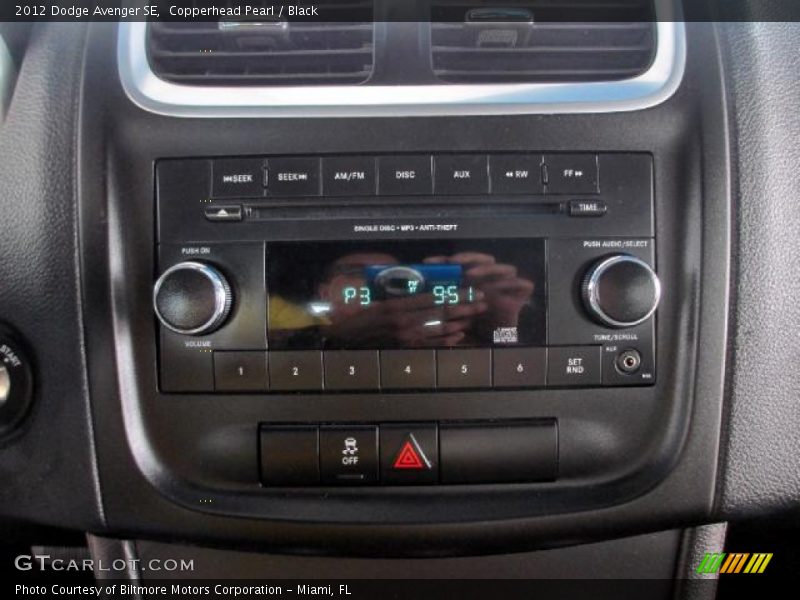 Copperhead Pearl / Black 2012 Dodge Avenger SE