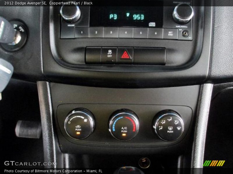 Copperhead Pearl / Black 2012 Dodge Avenger SE