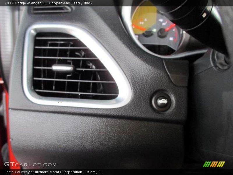 Copperhead Pearl / Black 2012 Dodge Avenger SE