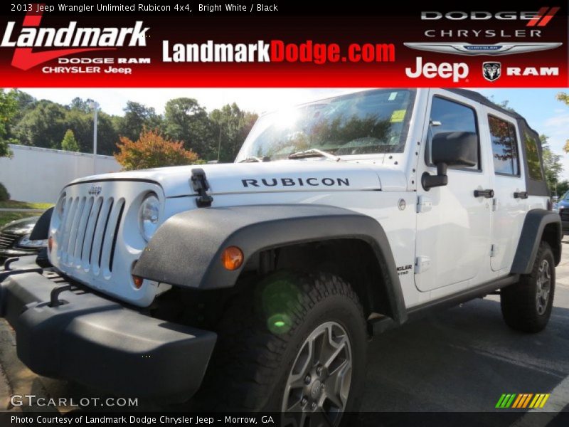 Bright White / Black 2013 Jeep Wrangler Unlimited Rubicon 4x4