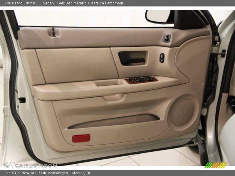 Gold Ash Metallic / Medium Parchment 2004 Ford Taurus SEL Sedan