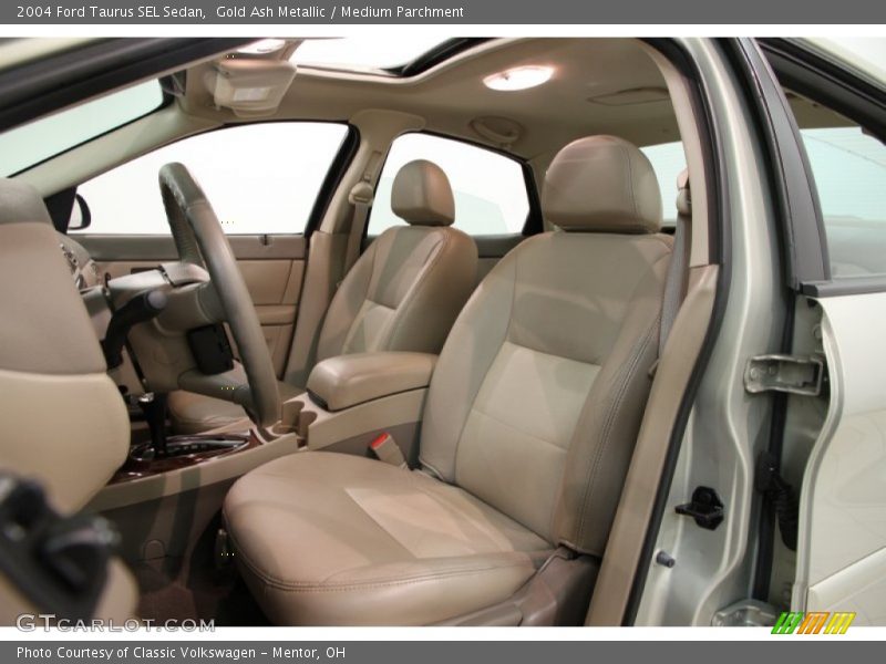 Front Seat of 2004 Taurus SEL Sedan