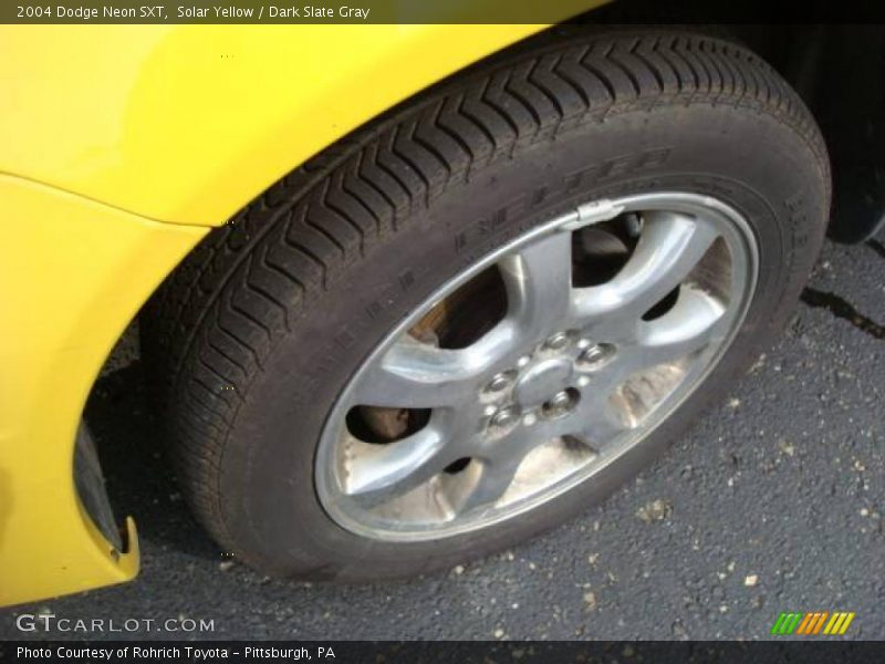 Solar Yellow / Dark Slate Gray 2004 Dodge Neon SXT