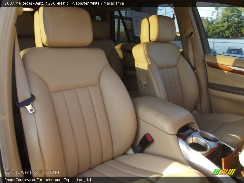 Alabaster White / Macadamia 2007 Mercedes-Benz R 350 4Matic