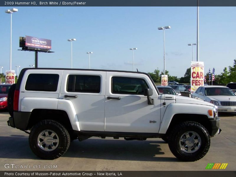Birch White / Ebony/Pewter 2009 Hummer H3