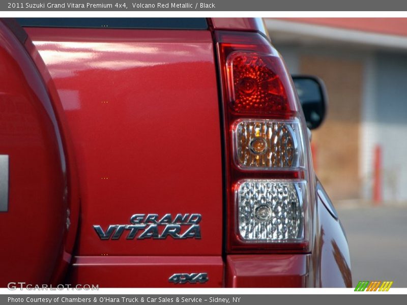 Volcano Red Metallic / Black 2011 Suzuki Grand Vitara Premium 4x4