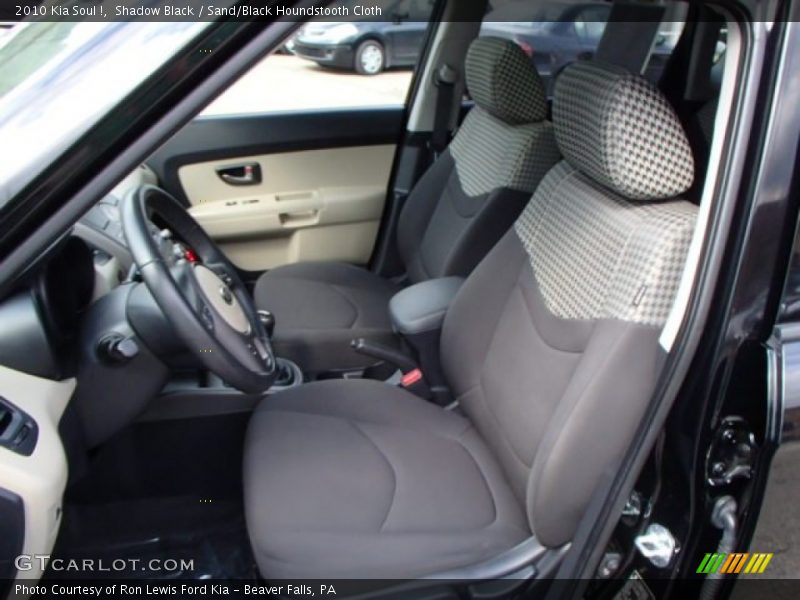 Shadow Black / Sand/Black Houndstooth Cloth 2010 Kia Soul !