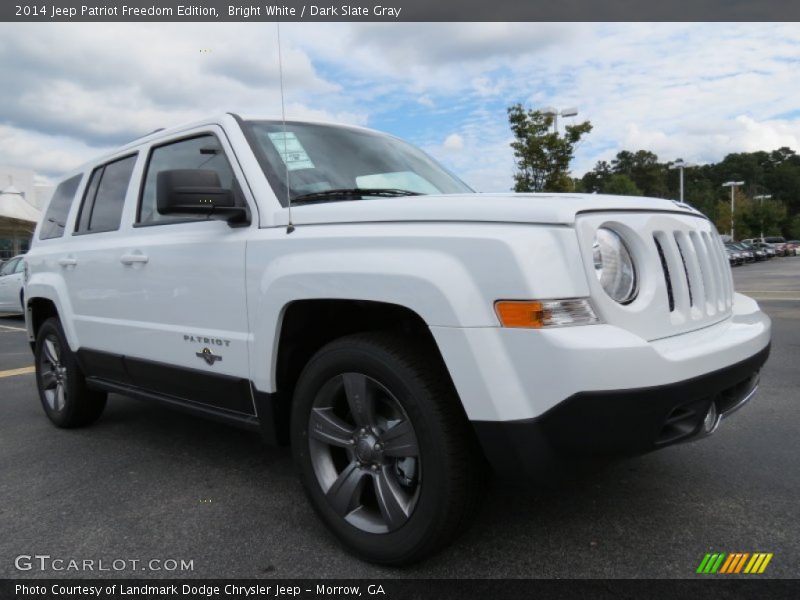 Bright White / Dark Slate Gray 2014 Jeep Patriot Freedom Edition