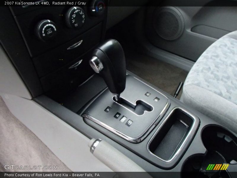 Radiant Red / Gray 2007 Kia Sorento LX 4WD