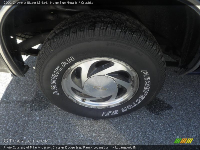 Indigo Blue Metallic / Graphite 2001 Chevrolet Blazer LS 4x4