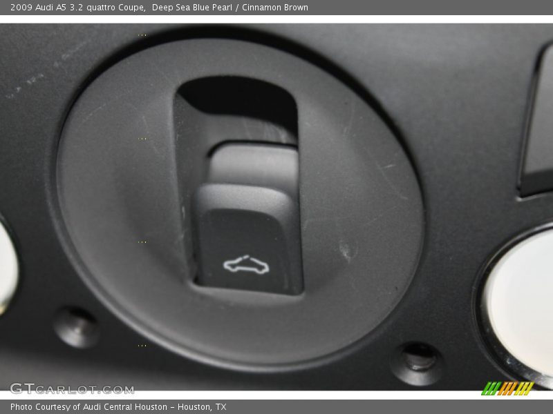 Deep Sea Blue Pearl / Cinnamon Brown 2009 Audi A5 3.2 quattro Coupe