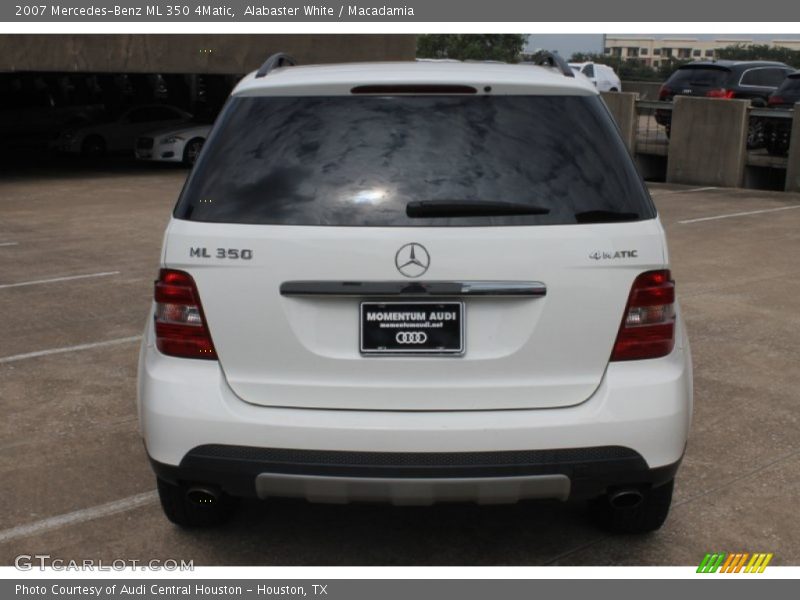 Alabaster White / Macadamia 2007 Mercedes-Benz ML 350 4Matic
