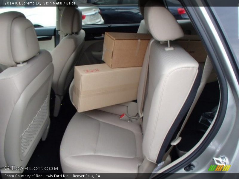 Satin Metal / Beige 2014 Kia Sorento LX