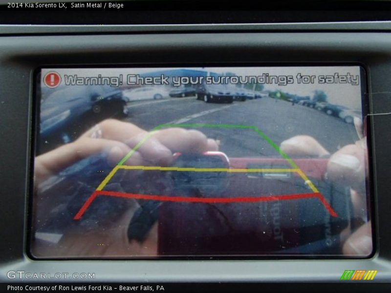 Satin Metal / Beige 2014 Kia Sorento LX