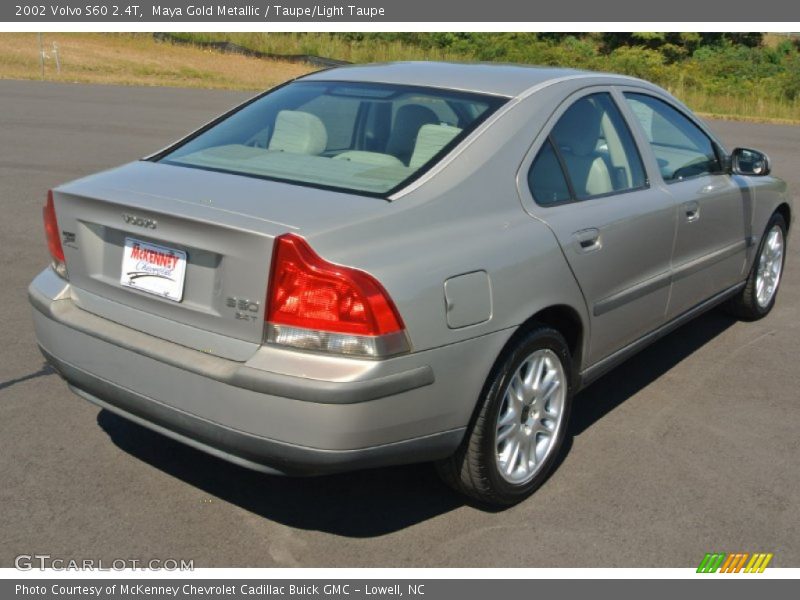 Maya Gold Metallic / Taupe/Light Taupe 2002 Volvo S60 2.4T