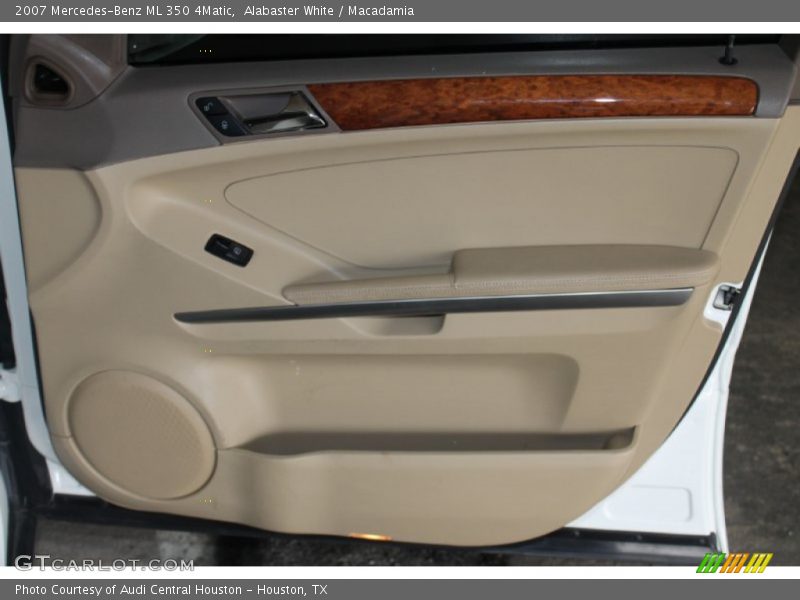 Alabaster White / Macadamia 2007 Mercedes-Benz ML 350 4Matic