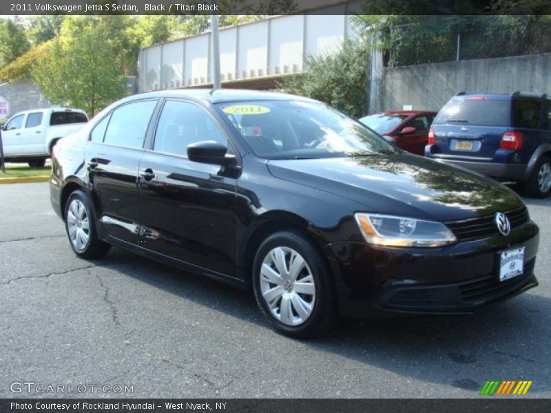 Black / Titan Black 2011 Volkswagen Jetta S Sedan