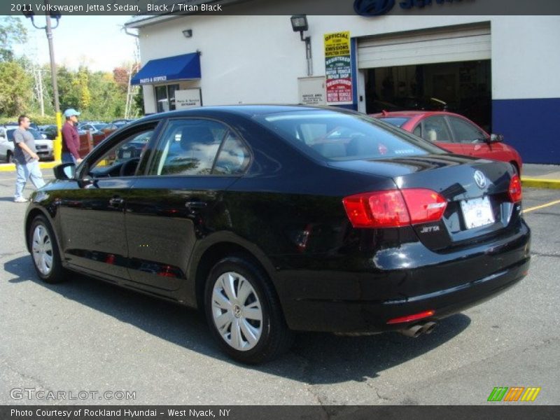 Black / Titan Black 2011 Volkswagen Jetta S Sedan