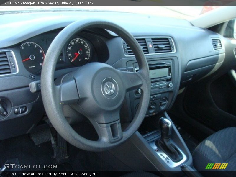Black / Titan Black 2011 Volkswagen Jetta S Sedan