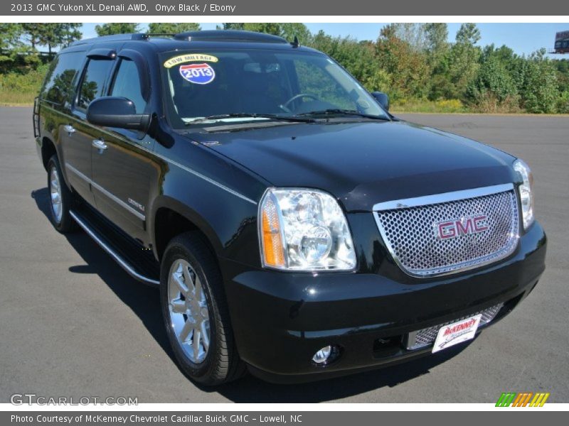 Onyx Black / Ebony 2013 GMC Yukon XL Denali AWD