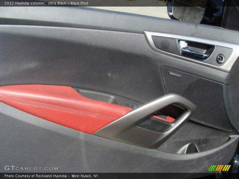 Ultra Black / Black/Red 2012 Hyundai Veloster