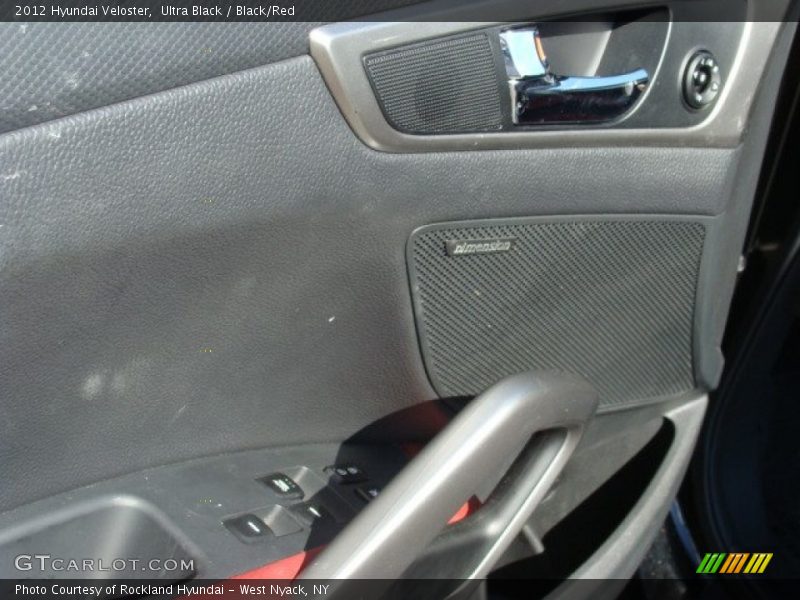 Ultra Black / Black/Red 2012 Hyundai Veloster