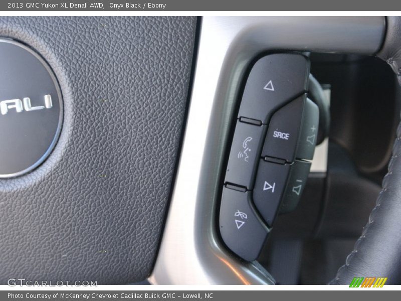 Onyx Black / Ebony 2013 GMC Yukon XL Denali AWD