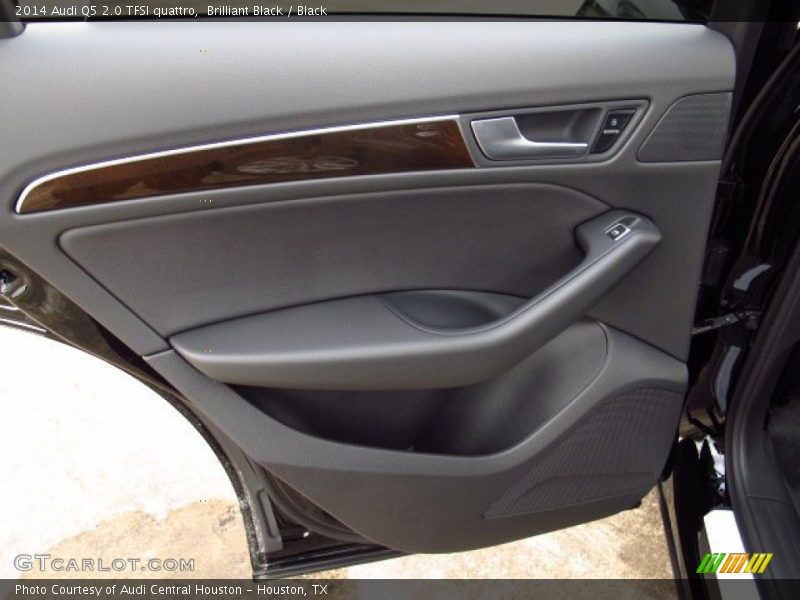 Brilliant Black / Black 2014 Audi Q5 2.0 TFSI quattro