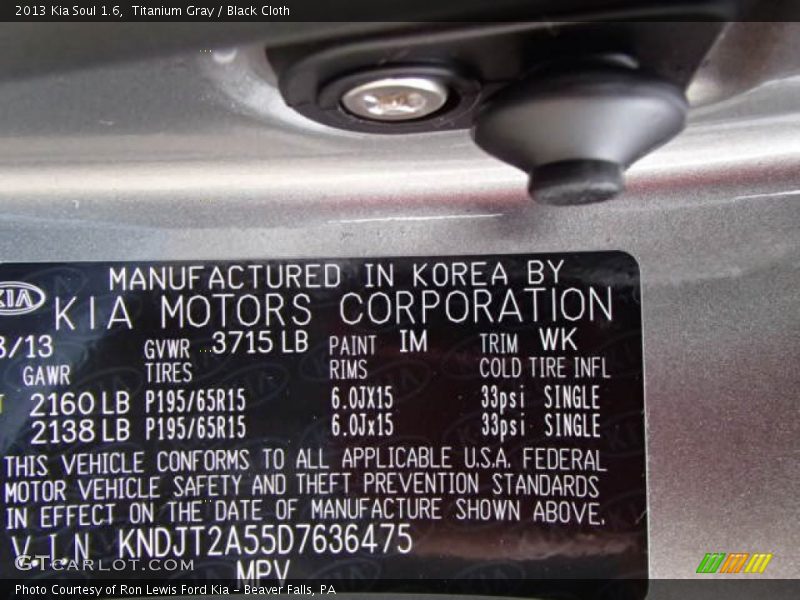 Titanium Gray / Black Cloth 2013 Kia Soul 1.6