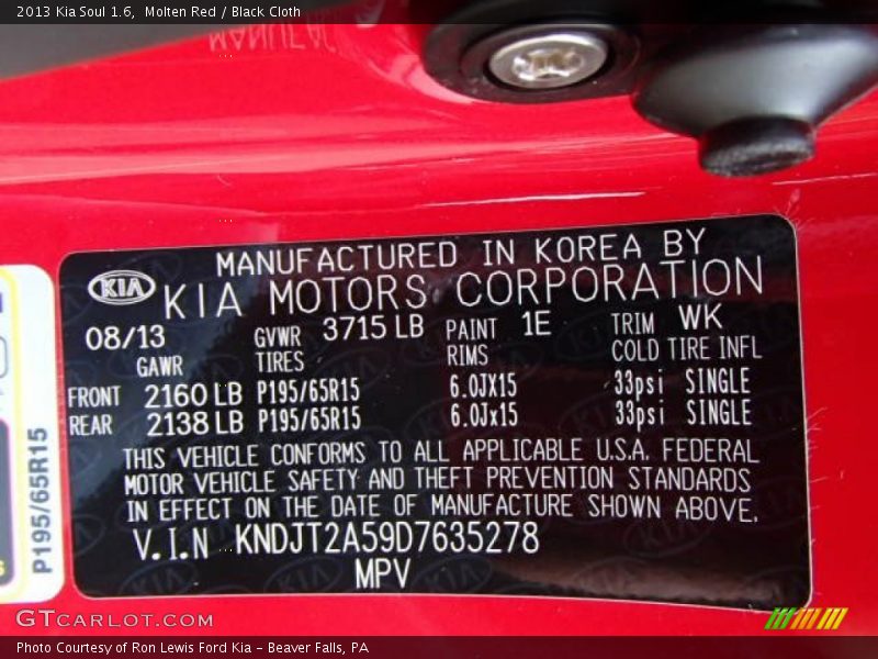 Molten Red / Black Cloth 2013 Kia Soul 1.6