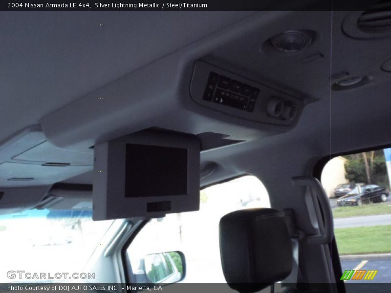 Silver Lightning Metallic / Steel/Titanium 2004 Nissan Armada LE 4x4