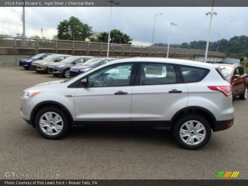 Ingot Silver / Charcoal Black 2014 Ford Escape S