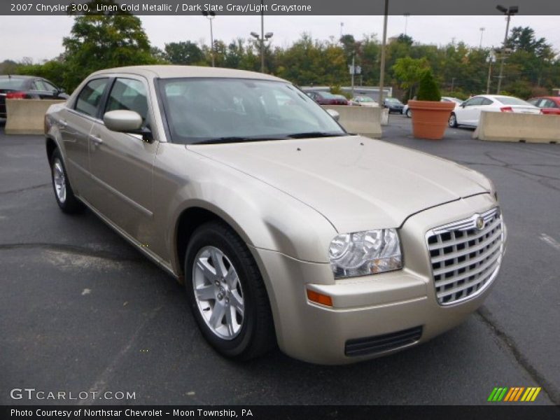 Linen Gold Metallic / Dark Slate Gray/Light Graystone 2007 Chrysler 300