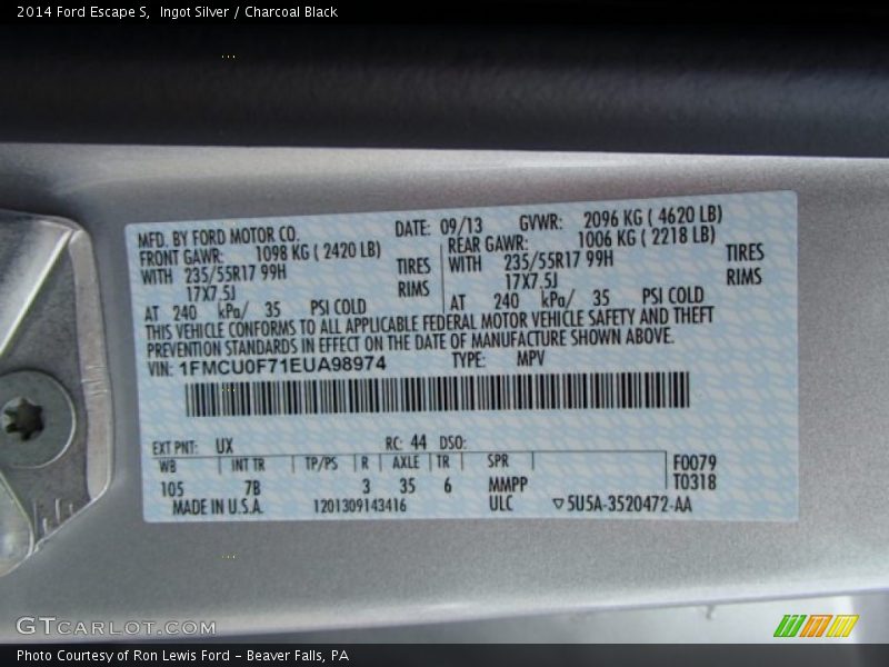 Ingot Silver / Charcoal Black 2014 Ford Escape S