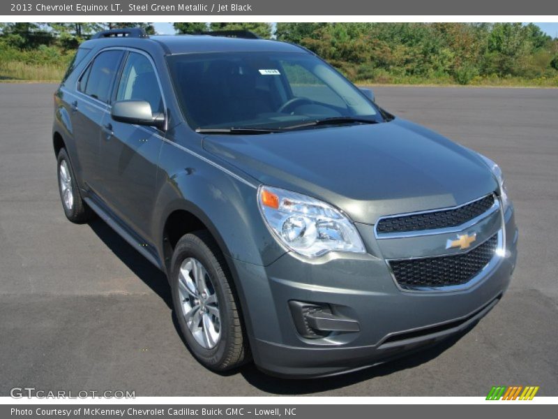 Front 3/4 View of 2013 Equinox LT