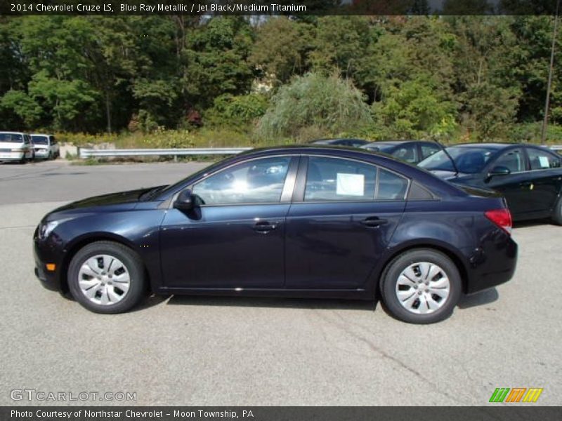 Blue Ray Metallic / Jet Black/Medium Titanium 2014 Chevrolet Cruze LS