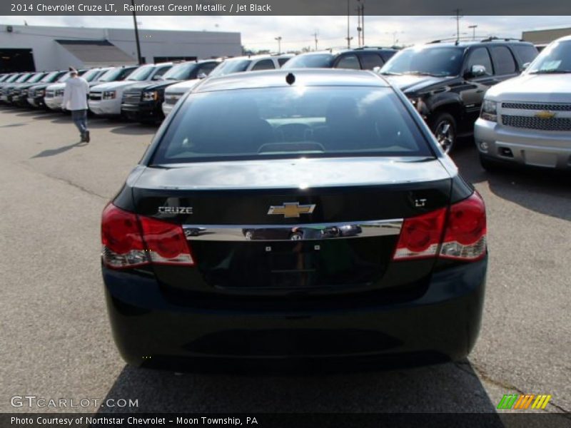Rainforest Green Metallic / Jet Black 2014 Chevrolet Cruze LT
