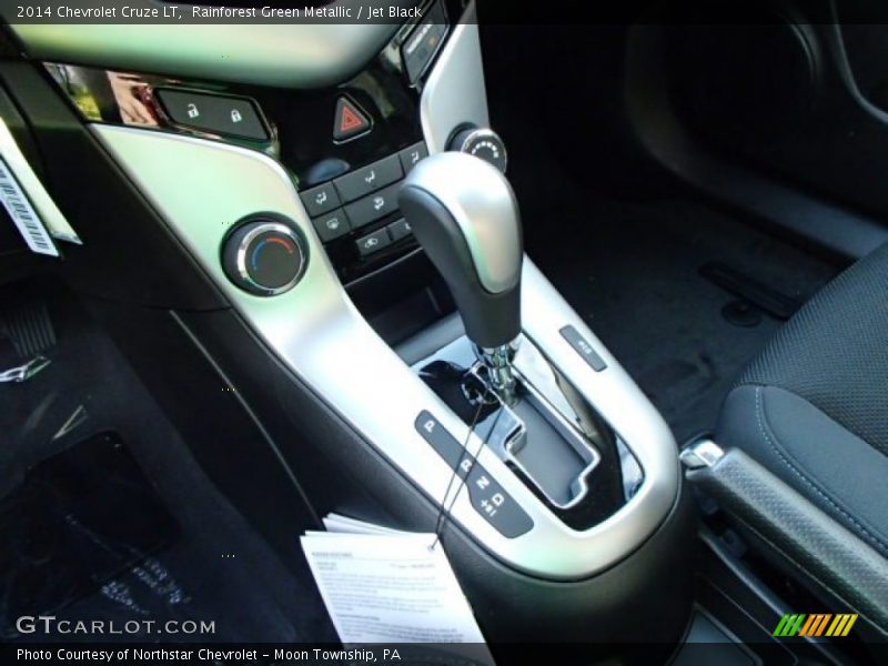 Rainforest Green Metallic / Jet Black 2014 Chevrolet Cruze LT