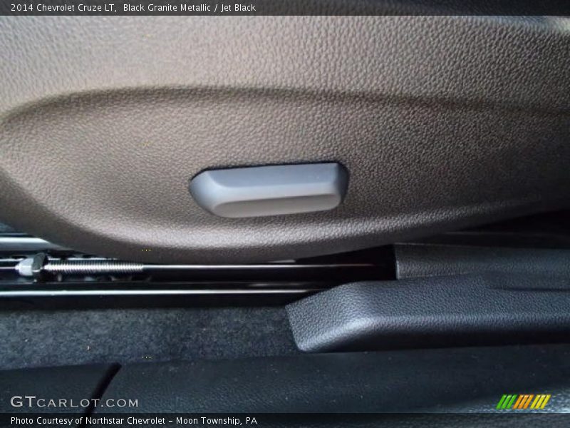 Black Granite Metallic / Jet Black 2014 Chevrolet Cruze LT