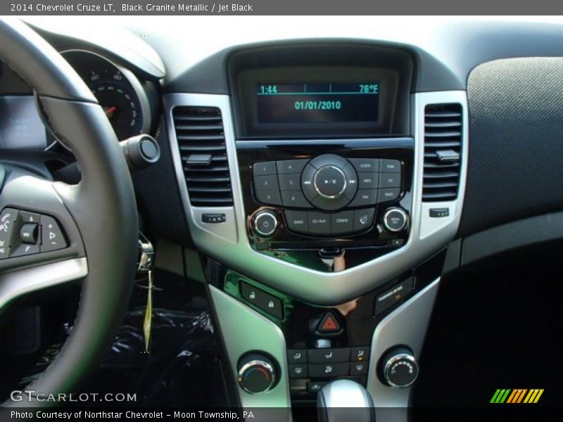 Black Granite Metallic / Jet Black 2014 Chevrolet Cruze LT